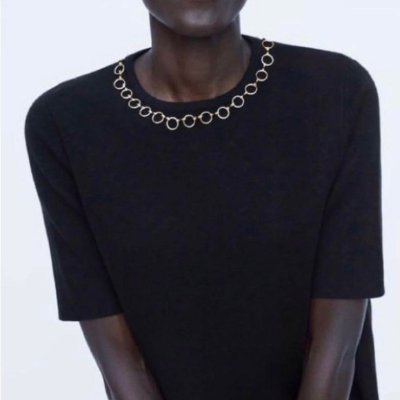 Zara Knit Top with Gold Chain - Picture 2 of 9